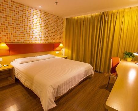 Home Inn Hangzhou Xiasha Wenyuan Road Mass Media College Hàng Châu Ngoại thất bức ảnh